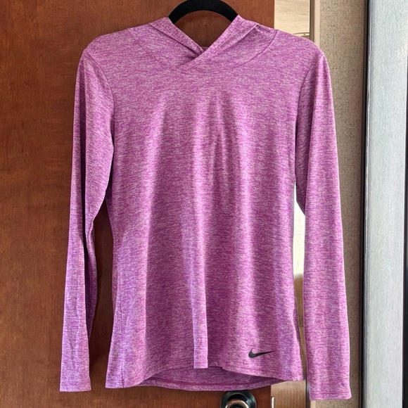 Nike Tops - Nike Women's Heathered Purple Long Sleeve Hoodie Size Small Dry Fit